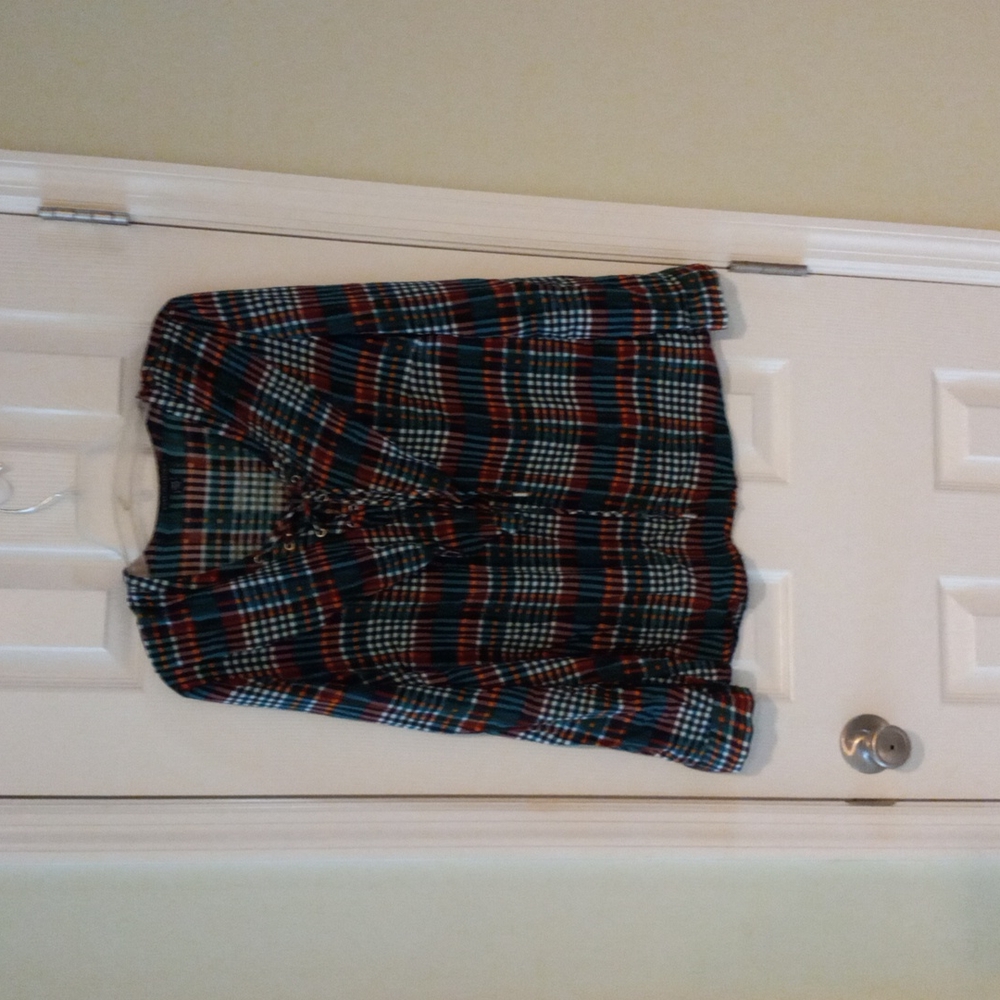 Large Signature Studio blouse